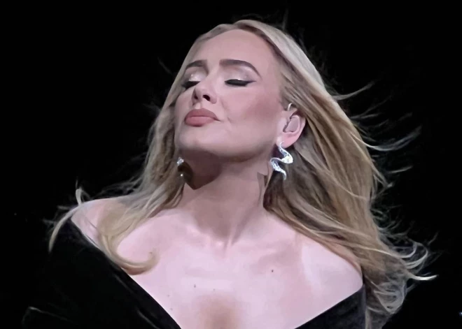 Vai Adele gatavojas kļūt par māmiņu savam otrajam bērnam?