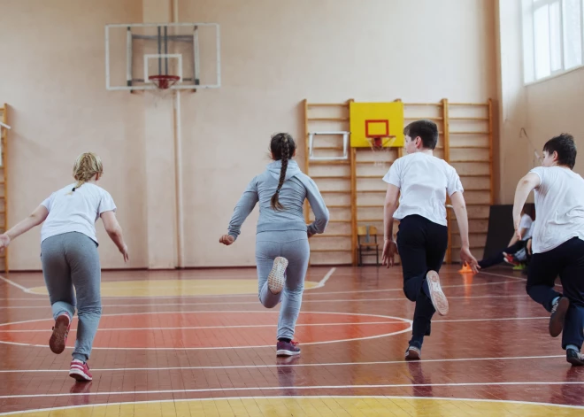 Хотят потратить более 700 тысяч евро ради формирования у латвийских детей одной полезной привычки