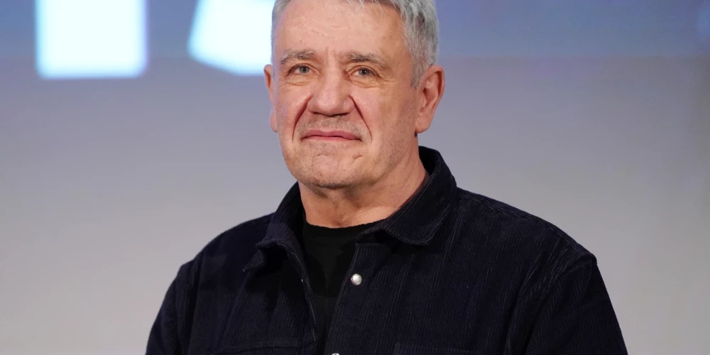 Aktieris Mārtiņš Vilsons uzstāsies Liepājā.