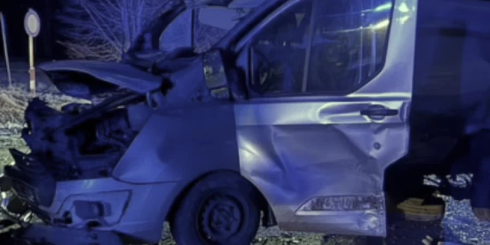  Avārijā bija iesaistītas četras automašīnas.