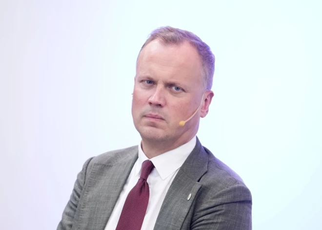 Депутат рассказал, сколько каждый латвиец будет должен к 2029 году