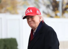 Aiz propagandas priekškara: Maskavas "piekāpšanās" un Ziemassvētku dāvana no Trampa