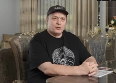 Не могут поделить песни "Ласкового мая": в России Андрею Разину предъявлено обвинение в мошенничестве