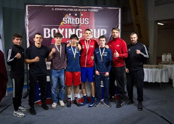 Liepājnieki izcīna uzvaras starptautiskās sacensībās "Saldus boxing cup 2025".