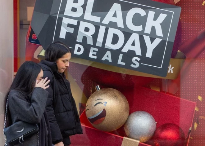 Krāpjas un melo gandrīz visi pārbaudītie - PTAC ziņojums par "Melnās piektdienas" atlaidēm Latvijā liek ieplest acis