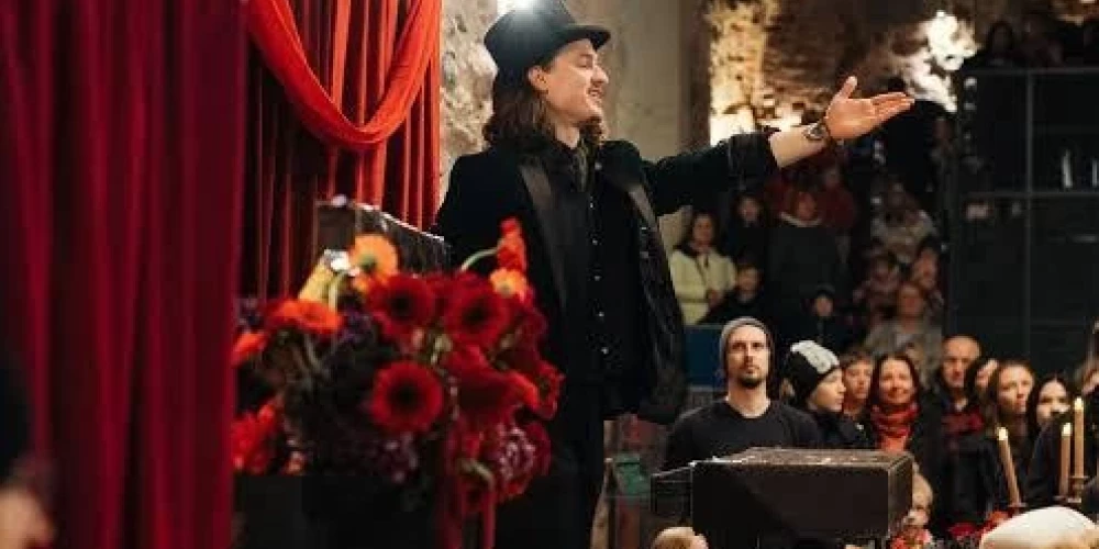 Iluzionisma teātris un muzejs “Mystero” svin piecu gadu jubileju un aicina uz īpašām izrādēm.