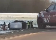 Подробности смертельного ДТП в Салдусском крае: четверых людей выбросило из салона машины