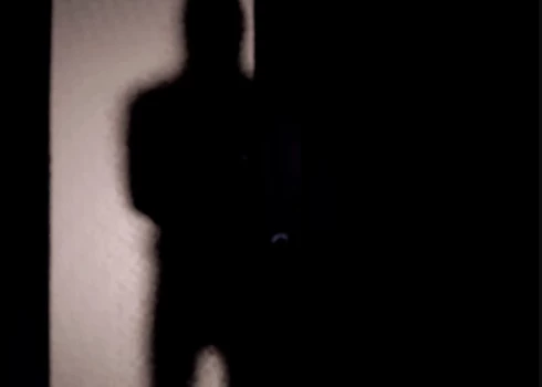 Programma "ReDirection" ir anonīma, tiešsaistes pašpalīdzības vietne, kas balstīta kognitīvi biheiviorālās terapijas pieejā un ir anonīma. 