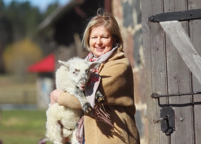 "Mums būs romantiska lauku sēta..." Signe Ezeriņa 17 gadu vecumā nonāca Indānos un nekad to nav nožēlojusi