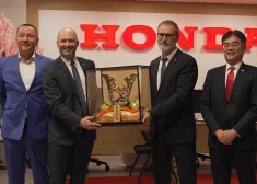 Tagad - oficiāli. Honda Absolut Auto Rīga jaunā autocentra atklāšana