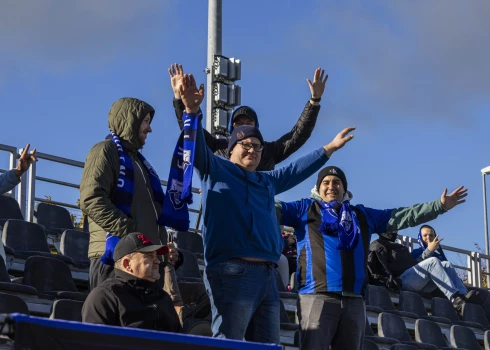 "Grobiņas" atbalstītāji tribīnēs.