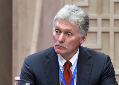 Dmitrijs Peskovs noraida ASV prezidenta Donalda Trampa apgalvojumus par drīzu mieru.