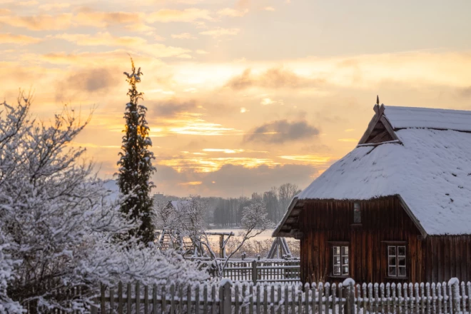 Latvijas Etnogrāfiskais brīvdabas muzejs ziemā