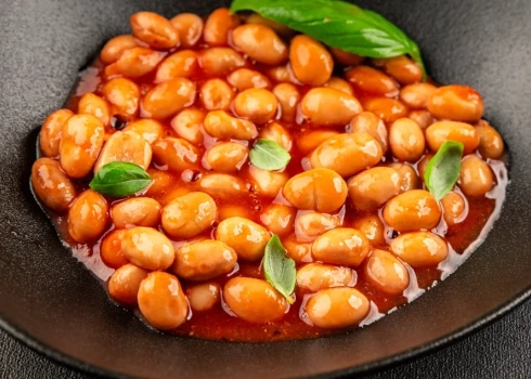 Pupas ar tomātiem un krējumu