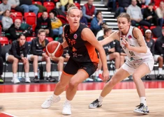 "TTT Rīga" basketbolistes FIBA Eirokausa sezonu noslēdz ar uzvaru pār Rožlapas vadīto komandu. VIDEO