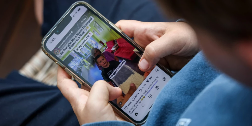 EP atbalsta sociālo mediju lietošanu no 16 gadiem un prasa aizliegt atkarību izraisošu praksi.