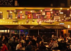 "Mūsu stāsts tuvojas noslēgumam" - tiek slēgta daudzu iemīļotā izklaides vieta "Tallinas pagalms"