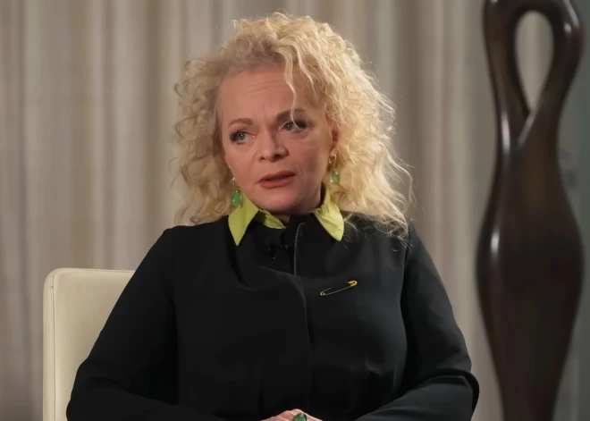 Что такое "эффект Долиной"? Имя российской певицы теперь навсегда связано с мошеннической схемой