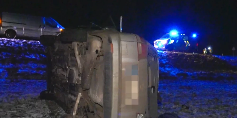 В результате трагической аварии погибли три человека.