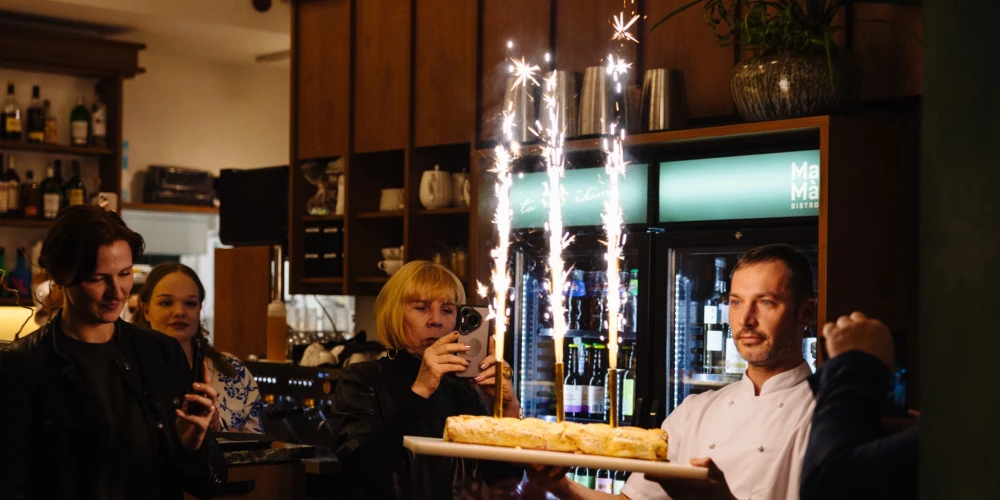 MaMà Bistro – совместный проект известных рестораторов Мариса Нейманиса, Александра Веверcа и Павла Томилина.