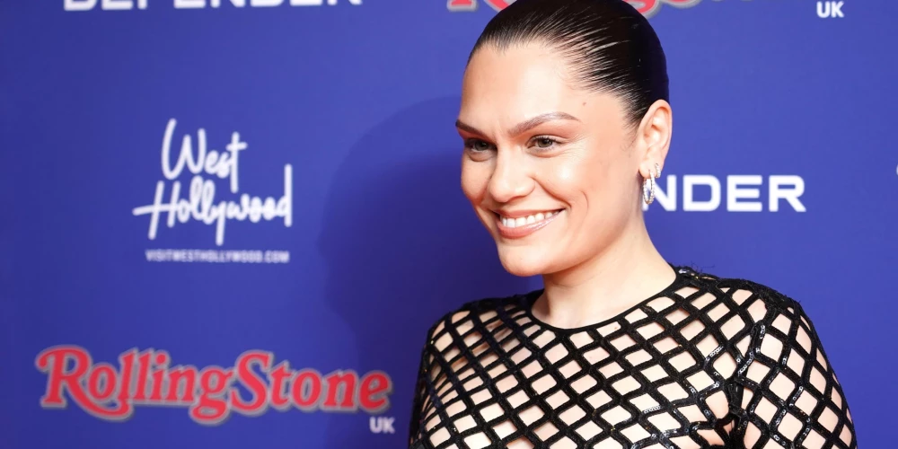 Džesija Džeja “Rolling Stone UK” balvu ceremonijas vakarā šā gada 20. novembrī Londonā.