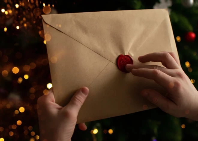 Vai jālūkojas pēc pasta baloža? Kā mūsdienās var nosūtīt apsveikuma kartīti vai papīra vēstuli
