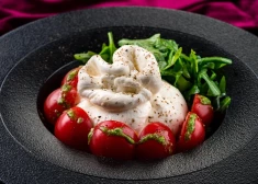 Itāļu virtuve. Kas ir burrata, un kā to apēst?