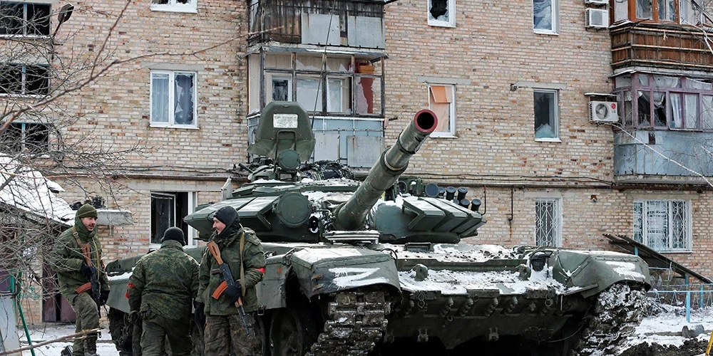 Pētnieki ir atklājuši kritisku Krievijas militārās ekonomikas vājo vietu – ķīmiskās piedevas, bez kurām tanki un bruņumašīnas var apstāties kaujas laukā.