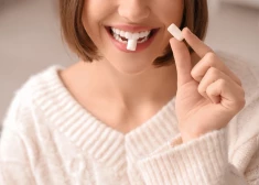 Kāpēc nevajadzētu košļāt košļājamo gumiju? Šeit ir atbilde