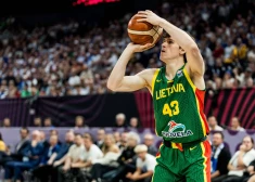 VIDEO: Igns Sargjūns neticami izglābj Lietuvas basketbola izlasi no zaudējuma Londonā; Banki sāk ar neveiksmi