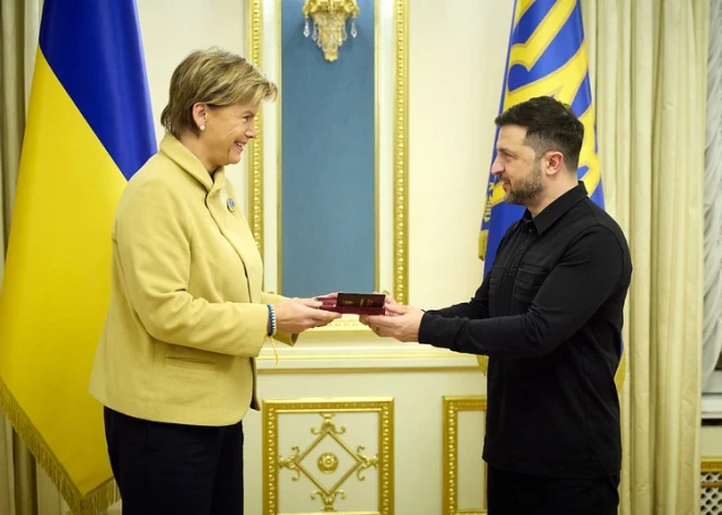"Ослабление России и усиление Украины": Зеленский наградил главу МИД Латвии высоким орденом