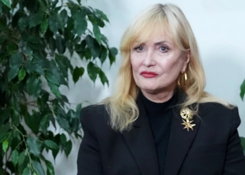 Dietoloģe, Rīgas Stradiņa universitātes docētāja, studiju programmas "Uzturs" un "Uzturzinātne" vadītāja Lolita Vija Neimane brīdina par influenceru ieteikumiem sociālajos tīklos.