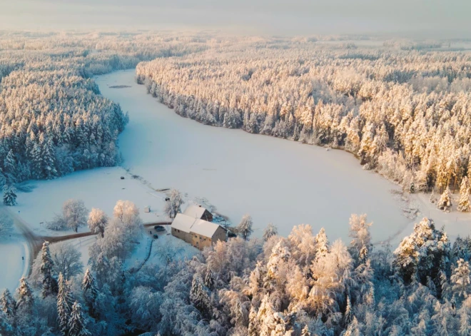 Valkas novadā izsludina stingru aizliegumu atrasties uz publisko ūdenstilpju ledus