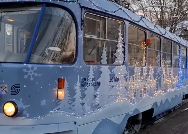 ВИДЕО: с 30 ноября в Риге начнет курсировать специальный трамвай с праздничным настроением