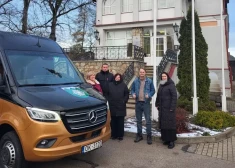 Kandavas pilsētas, Cēres un Kandavas pagastu pārvaldei īpaša diena - saņemts jauns autobuss