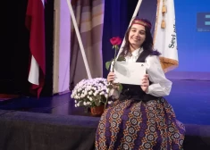 Par izciliem sasniegumiem oktobra "Skrīnes" balvu saņem Jasmīne Vahbe 