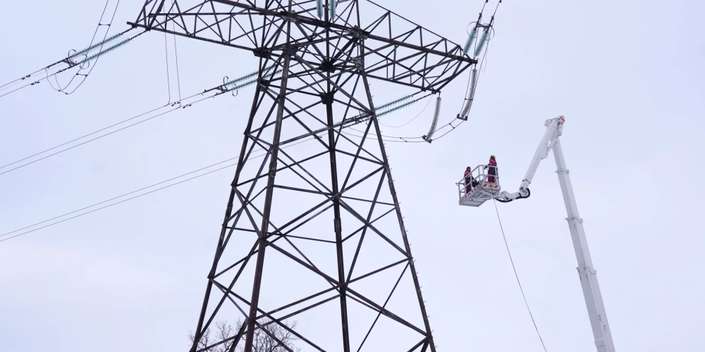 Даже при стабильных счетах за свет изменения в тарифах передачи важны для будущей цены электроэнергии.