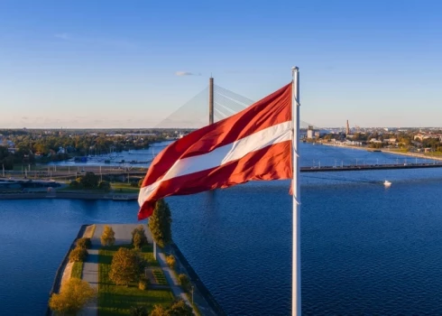 В Латвии почти 179 тысяч неграждан с ВНЖ.