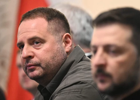 Руководитель Офиса президента Украины Андрей Ермак подал в отставку. 