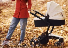 Mārupē izveidots pastaigu maršruts māmiņām ar bērnu ratiem