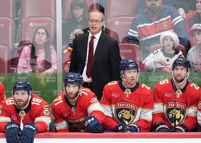 Balinskis ar "Panthers" zaudē "Flames"; Ābols un "Flyers" uzvar "bullīšos"