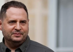 Bijušais Ukrainas prezidenta biroja vadītājs Andrijs Jermaks par nākotnes plāniem: "Es dodos uz frontes līniju!"