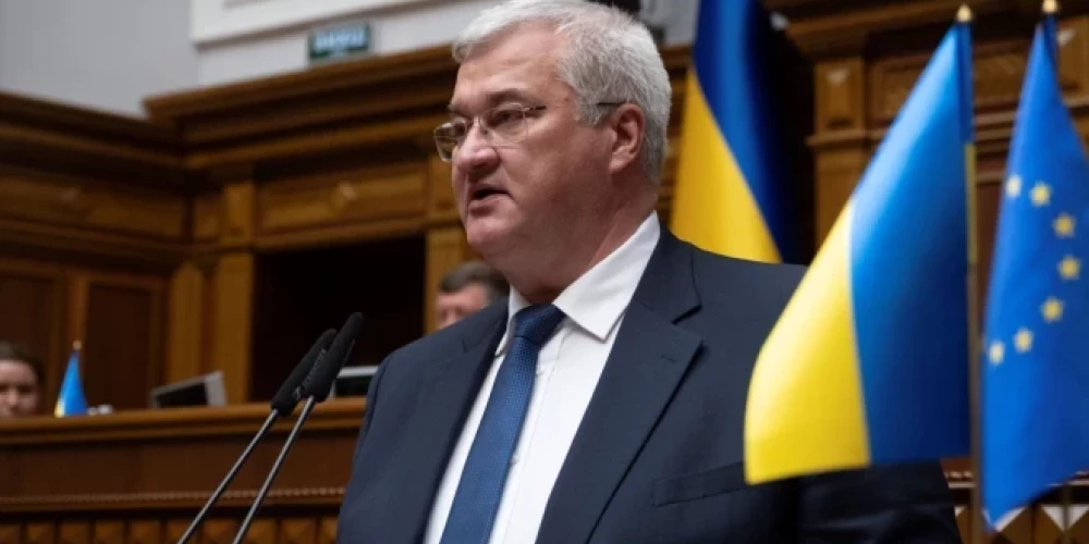 Putins atkal izmantoja Ungārijas premjerministra Viktora Orbāna vizīti Maskavā, lai slēptu plaša mēroga gaisa triecienus pret Ukrainu, norāda Sibiha.