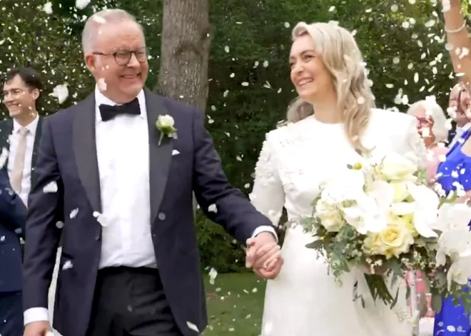 Slepenā ceremonijā sievu apņēmis Austrālijas premjerministrs Albanīzs