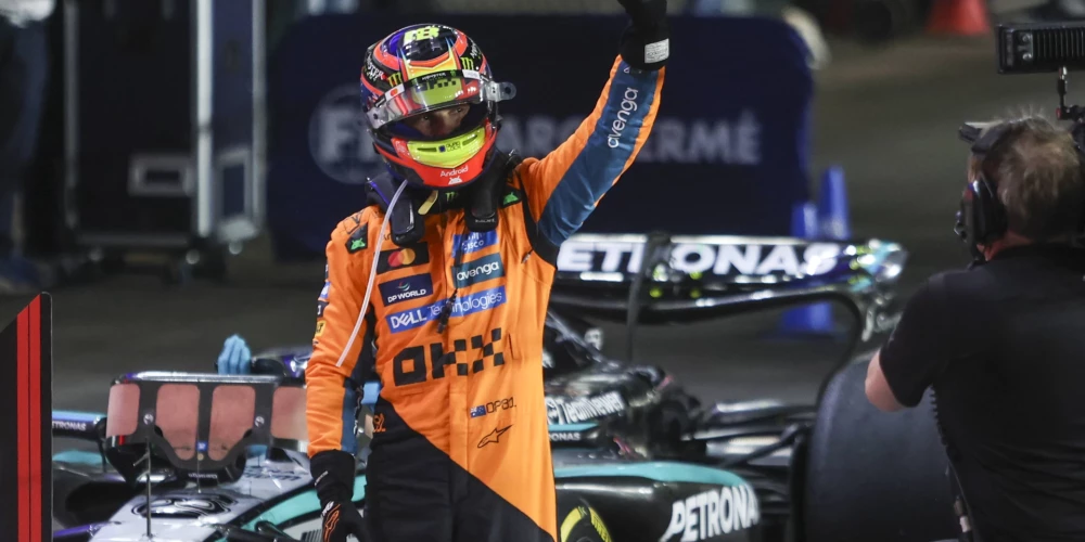 Piastri startē no pirmās vietas un uzvar Kataras "Grand Prix" sprintā.