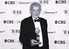 Mūžībā devies “Iemīlējies Šekspīrs” scenārija autors Toms Stopards