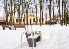 Netālu no Daugavpils cietuma atjaunots skvērs, kas uzlabos drošību