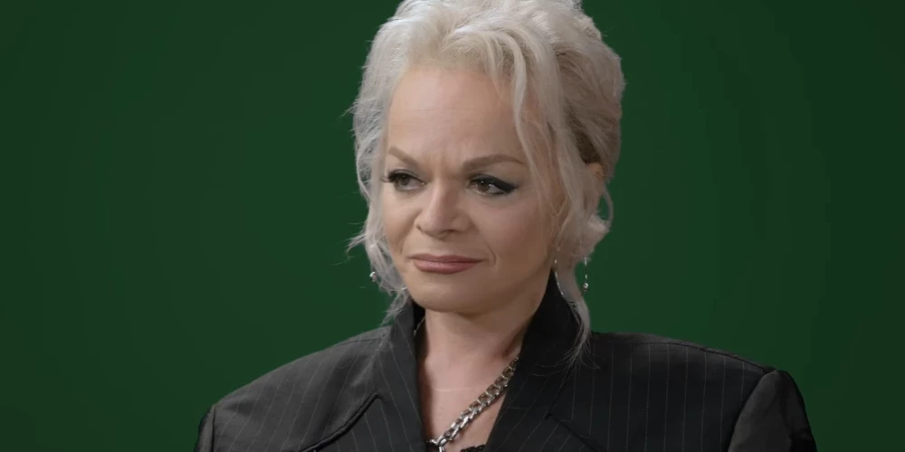 Против Долиной ополчились и звезды, и поклонники.