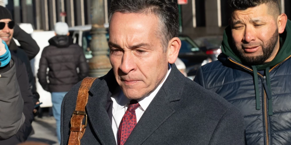 Bijušais Hondurasas prezidents Orlando Ernandess 2024. gada martā tika atzīts par vainīgu kokaīna kontrabandā ASV.