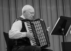 Mūžībā devies Emiļa Melngaiļa Liepājas Mūzikas vidusskolas akordeona spēles pasniedzējs Aleksandrs Ļebedevs